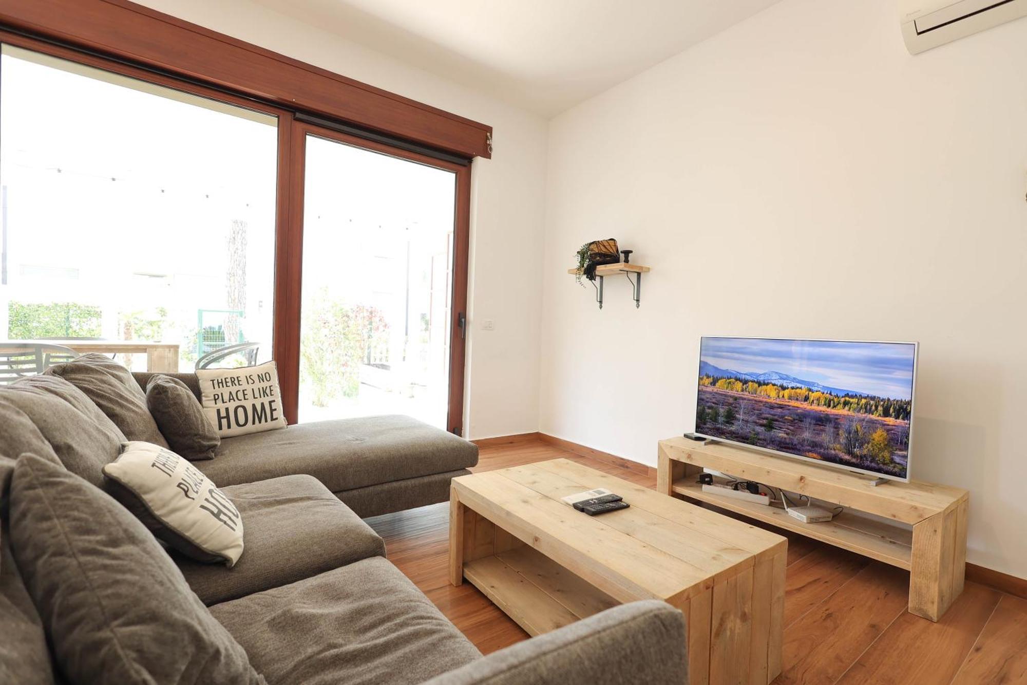 Grandstay Villa Perla Resort Durrës Buitenkant foto