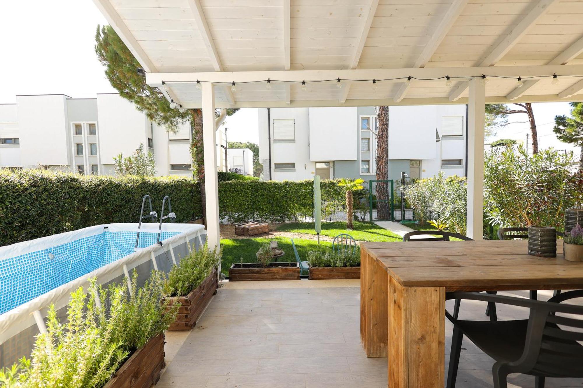 Grandstay Villa Perla Resort Durrës Buitenkant foto