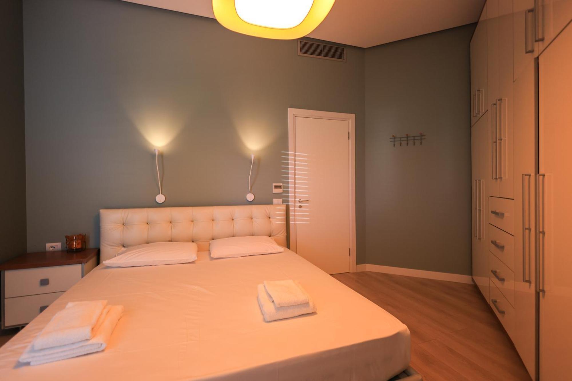 Grandstay Villa Perla Resort Durrës Buitenkant foto